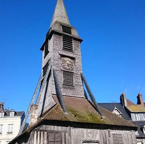 La Petite Du Pecheur