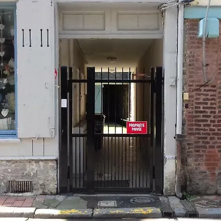 La Petite Du Pecheur * Honfleur